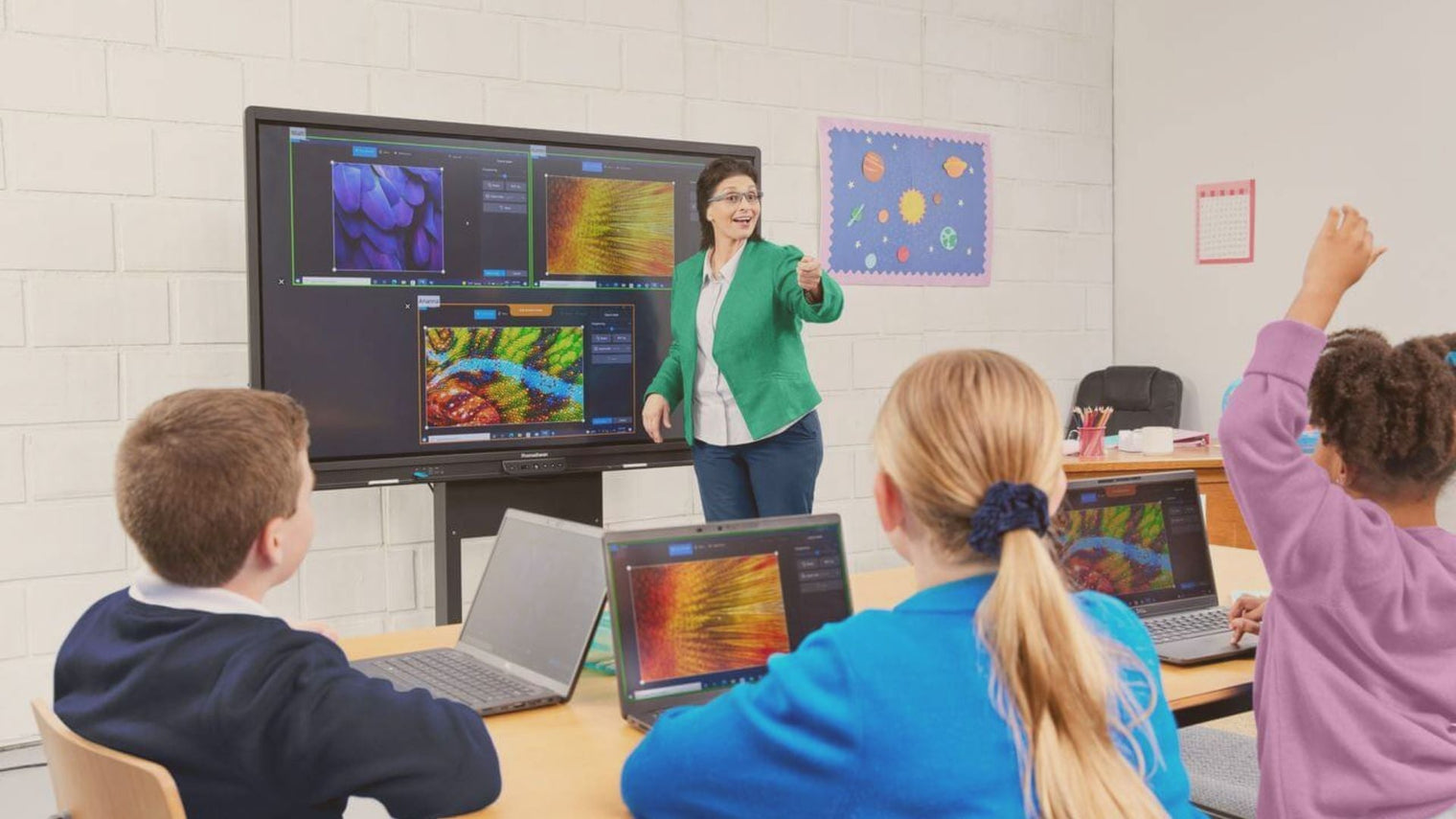 How Technology Can Support Teachers Without Replacing Them